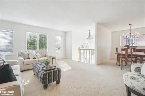166 58th Street S Wasaga Beach ON L9Z 1N9