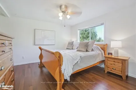 166 58th Street S Wasaga Beach ON L9Z 1N9