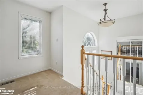 166 58th Street S Wasaga Beach ON L9Z 1N9