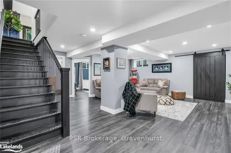 13 Mulberry Court Barrie ON L4N 9S2