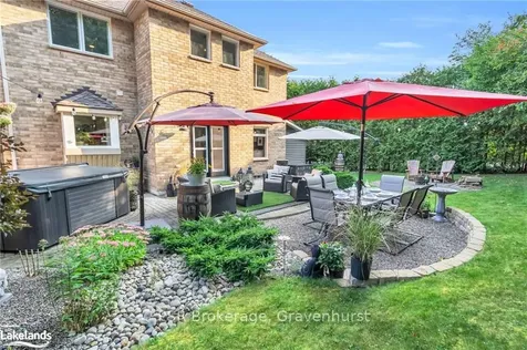 13 Mulberry Court Barrie ON L4N 9S2