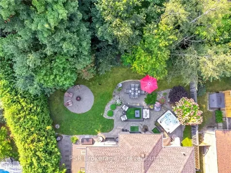 13 Mulberry Court Barrie ON L4N 9S2