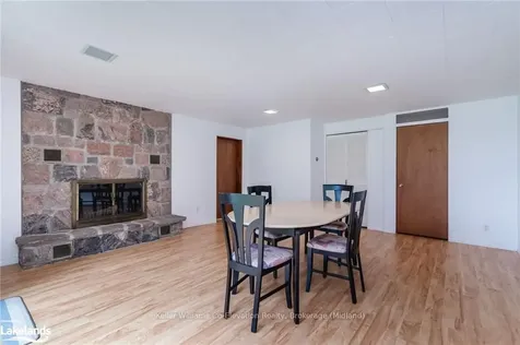 20 Mulberry Court Tiny ON L9M 1R3