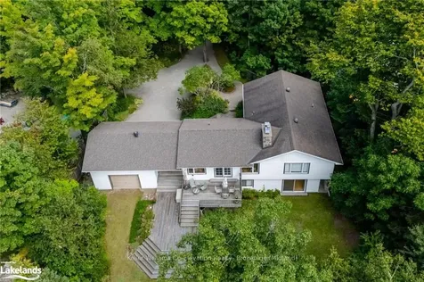 20 Mulberry Court Tiny ON L9M 1R3