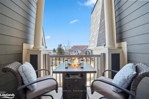 5 Nautical Lane Wasaga Beach ON L9Z 0G1