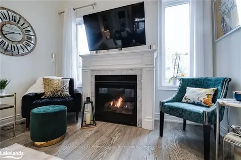 5 Nautical Lane Wasaga Beach ON L9Z 0G1