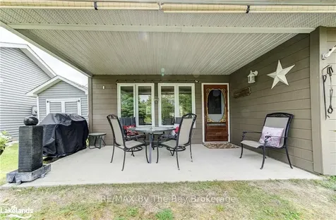 12 Kawartha Crescent Wasaga Beach ON L9Z 1X7