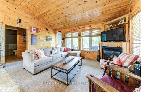 12 Kawartha Crescent Wasaga Beach ON L9Z 1X7