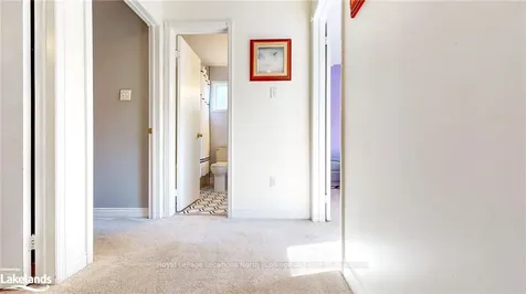 9 Donald Crescent Wasaga Beach ON L9Z 1E1