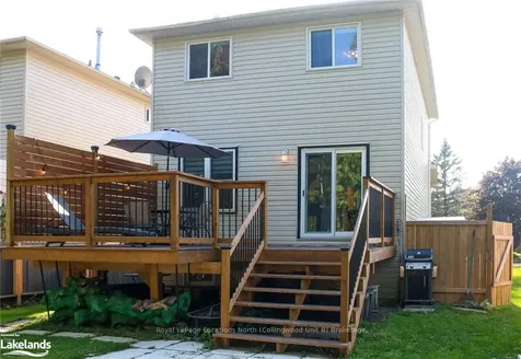 9 Donald Crescent Wasaga Beach ON L9Z 1E1