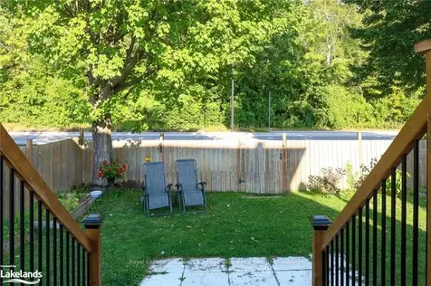 9 Donald Crescent Wasaga Beach ON L9Z 1E1