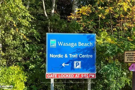 9 Donald Crescent Wasaga Beach ON L9Z 1E1