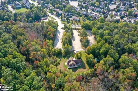 9 Donald Crescent Wasaga Beach ON L9Z 1E1