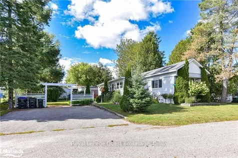 4 Muir Drive Oro-medonte ON L3V 6H1