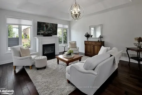 51 Clark Street Collingwood ON L9Y 0H8
