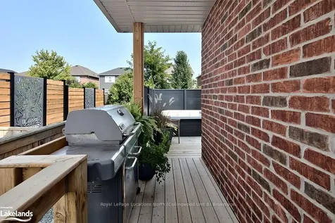 51 Clark Street Collingwood ON L9Y 0H8