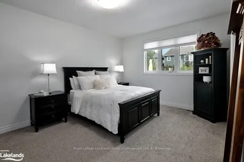 51 Clark Street Collingwood ON L9Y 0H8