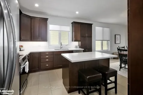 51 Clark Street Collingwood ON L9Y 0H8