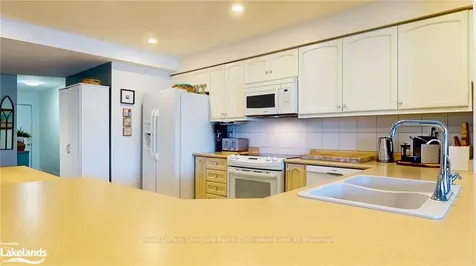 194 River Road E Wasaga Beach ON L9Z 2L6