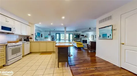 194 River Road E Wasaga Beach ON L9Z 2L6