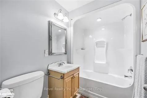 1640 Golf Link Road Midland ON L4R 5K2