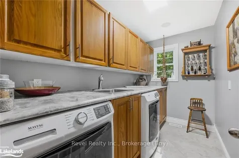 1640 Golf Link Road Midland ON L4R 5K2