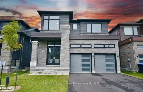 32 Simona Avenue Wasaga Beach ON L9Z 0L4