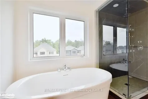 32 Simona Avenue Wasaga Beach ON L9Z 0L4