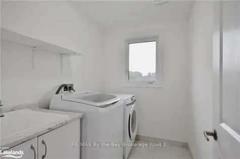 32 Simona Avenue Wasaga Beach ON L9Z 0L4