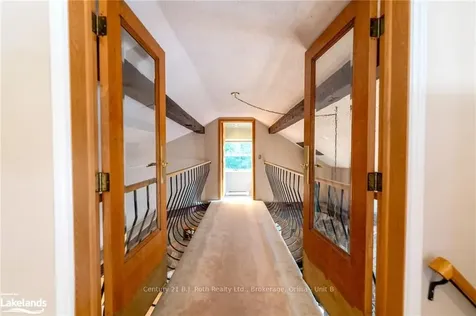 317 Mary Street Orillia ON L3V 3E9