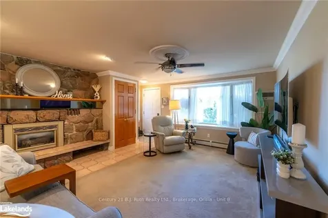 317 Mary Street Orillia ON L3V 3E9