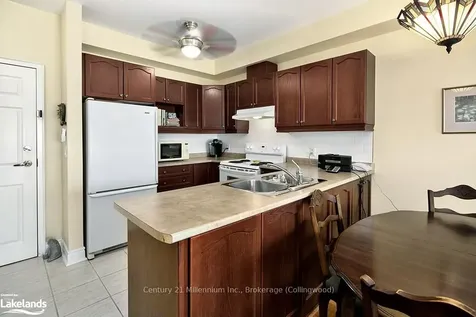 91 Raglan Street Collingwood ON L9Z 0B2