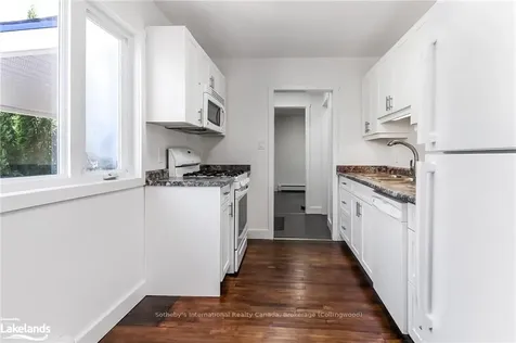 121 Birch Street Collingwood ON L9Y 2V4