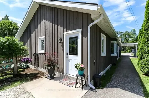 121 Birch Street Collingwood ON L9Y 2V4