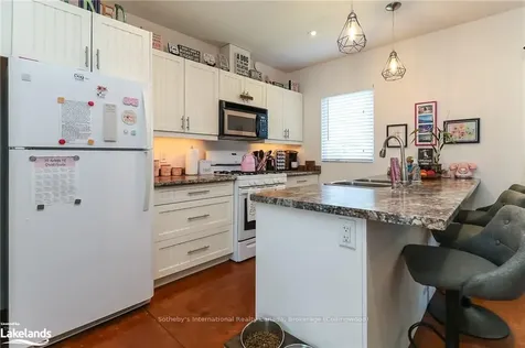 121 Birch Street Collingwood ON L9Y 2V4