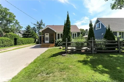 121 Birch Street Collingwood ON L9Y 2V4