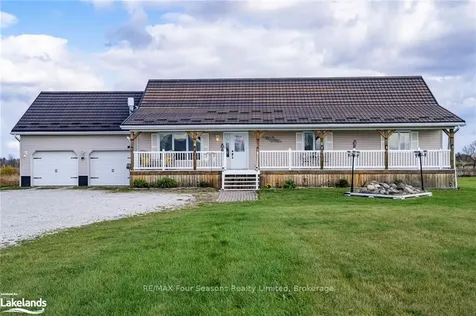 1913 Fairgrounds Road N Clearview ON L0M 1S0