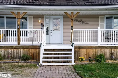 1913 Fairgrounds Road N Clearview ON L0M 1S0