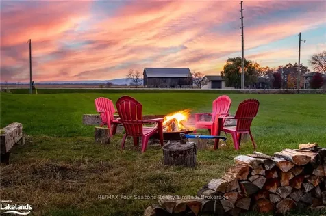 1913 Fairgrounds Road N Clearview ON L0M 1S0