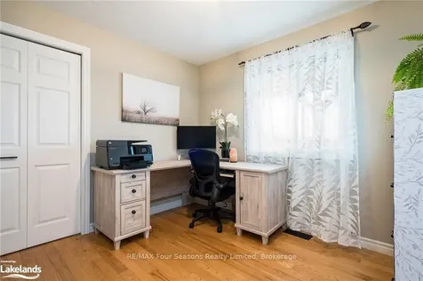 1913 Fairgrounds Road N Clearview ON L0M 1S0