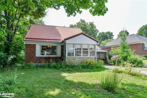 32 Argyle Avenue Orillia ON L3V 2V6