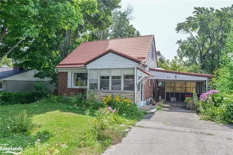 32 Argyle Avenue Orillia ON L3V 2V6