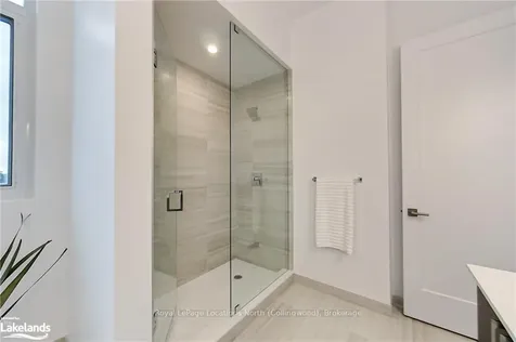 1 Hume Street Collingwood ON L9Y 0X3