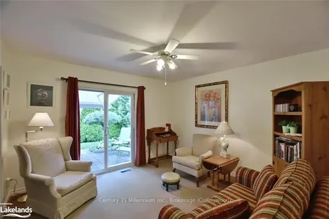 5 Shannon Court Collingwood ON L9Y 5N9