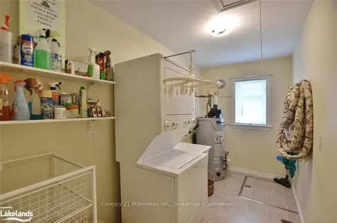5 Shannon Court Collingwood ON L9Y 5N9