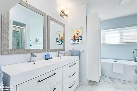 34 Williams Street Collingwood ON L9Y 0B9