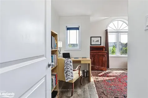 34 Williams Street Collingwood ON L9Y 0B9