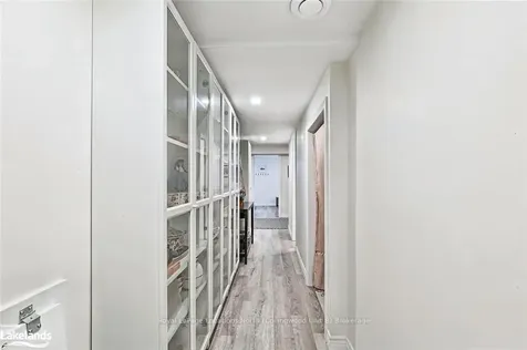 34 Williams Street Collingwood ON L9Y 0B9