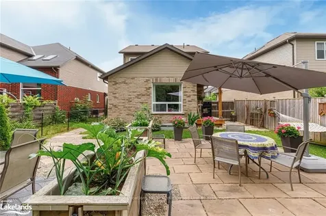 34 Williams Street Collingwood ON L9Y 0B9