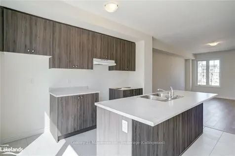 89 Surf Drive Wasaga Beach ON L9Z 0G3